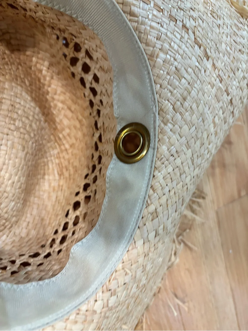 Sarah Bray Bermuda lightweight natural